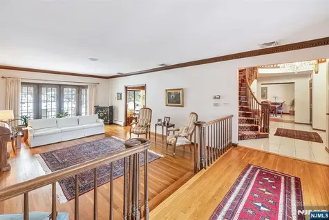 298 Freemans Lane Franklin Lakes NJ 07417