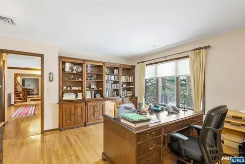 298 Freemans Lane Franklin Lakes NJ 07417