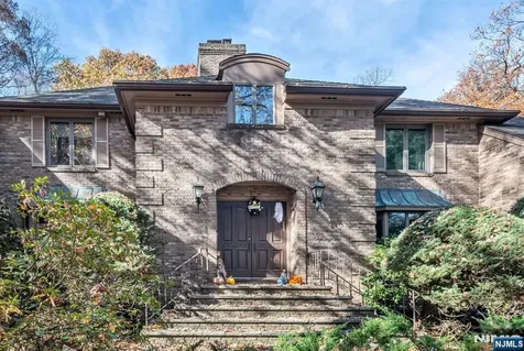 298 Freemans Lane Franklin Lakes NJ 07417