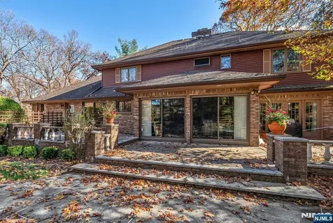 298 Freemans Lane Franklin Lakes NJ 07417