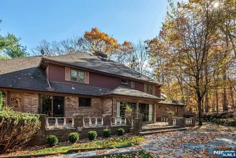298 Freemans Lane Franklin Lakes NJ 07417