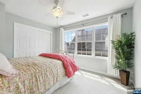 308 Hamilton Place Hackensack NJ 07601