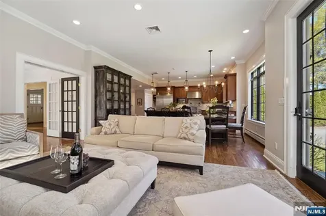435 Overbrook Road Ridgewood NJ 07450