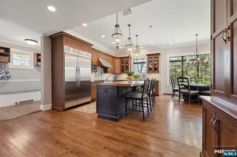 435 Overbrook Road Ridgewood NJ 07450