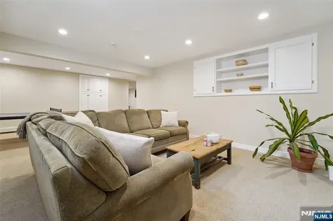 435 Overbrook Road Ridgewood NJ 07450
