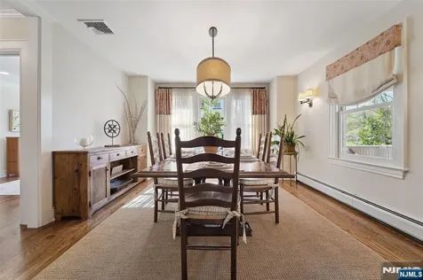 435 Overbrook Road Ridgewood NJ 07450