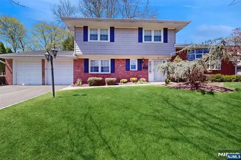 7 Park Demarest NJ 07627