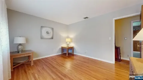 7 Park Demarest NJ 07627