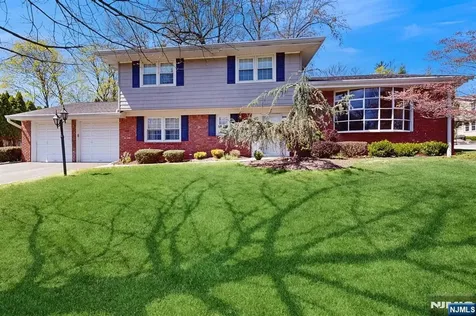 7 Park Demarest NJ 07627