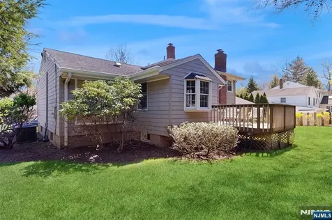 7 Park Demarest NJ 07627