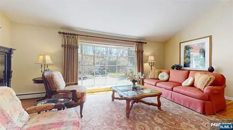 7 Park Demarest NJ 07627