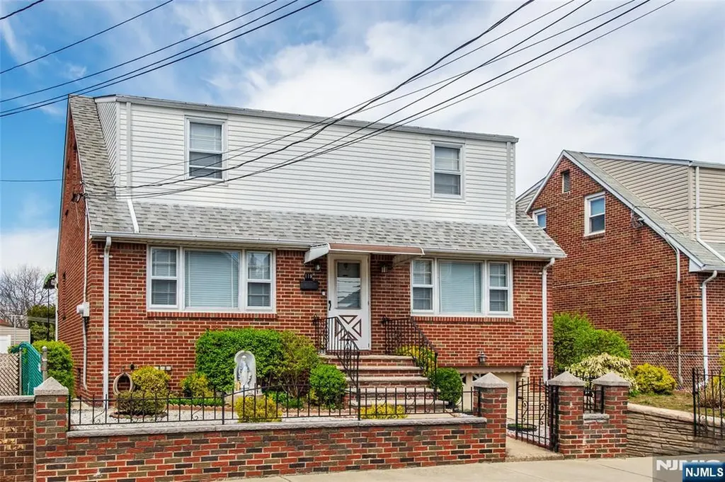 119 Gold Street North Arlington NJ 07031