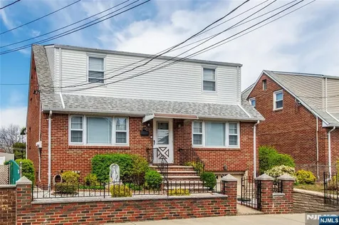 119 Gold Street North Arlington NJ 07031