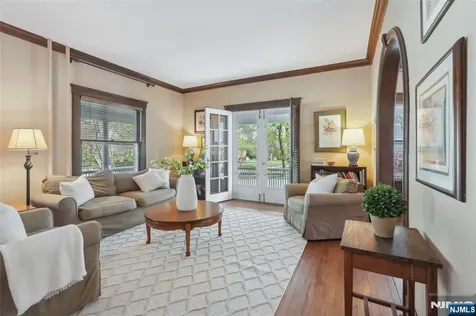 348 Prospect Street Glen Rock NJ 07452