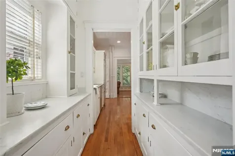 348 Prospect Street Glen Rock NJ 07452