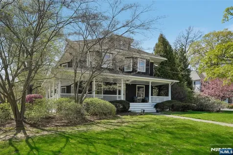 348 Prospect Street Glen Rock NJ 07452