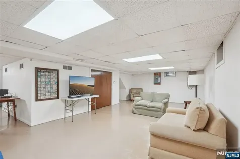 348 Prospect Street Glen Rock NJ 07452