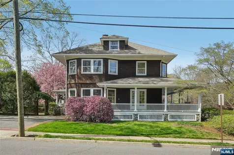 348 Prospect Street Glen Rock NJ 07452