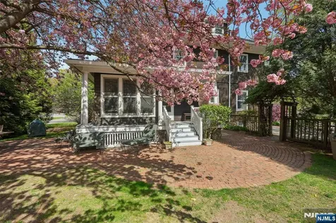 348 Prospect Street Glen Rock NJ 07452