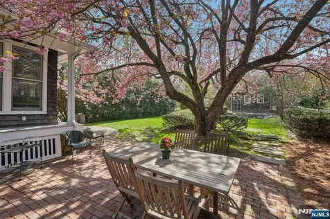 348 Prospect Street Glen Rock NJ 07452