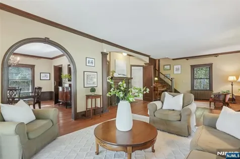 348 Prospect Street Glen Rock NJ 07452