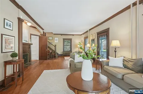 348 Prospect Street Glen Rock NJ 07452