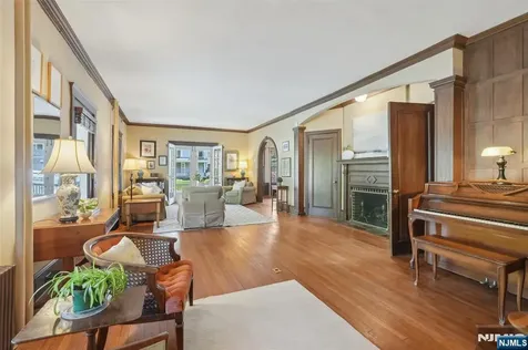 348 Prospect Street Glen Rock NJ 07452