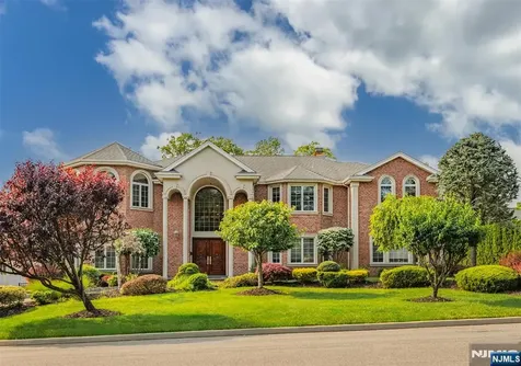 62 Johnson Avenue Englewood Cliffs NJ 07632