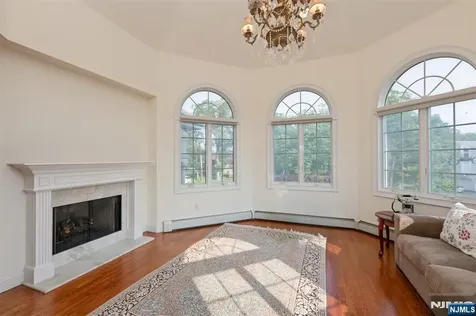 62 Johnson Avenue Englewood Cliffs NJ 07632
