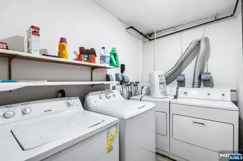 91 Myrtle Avenue Edgewater NJ 07020