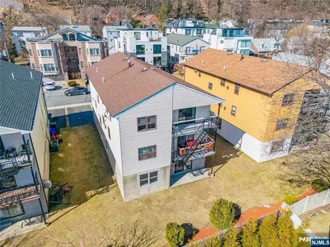 91 Myrtle Avenue Edgewater NJ 07020