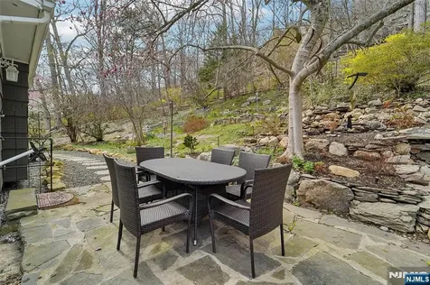 110 Deerhaven Road Mahwah NJ 07430
