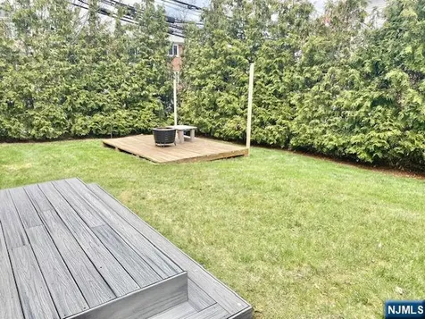 2366 Linwood Avenue Fort Lee NJ 07024