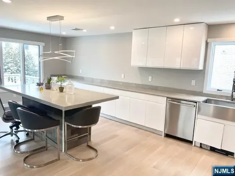 2366 Linwood Avenue Fort Lee NJ 07024