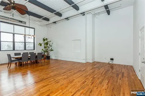 350 Scotland Road Orange NJ 07050
