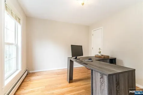 16 Reeds Lane Woodcliff Lake NJ 07677