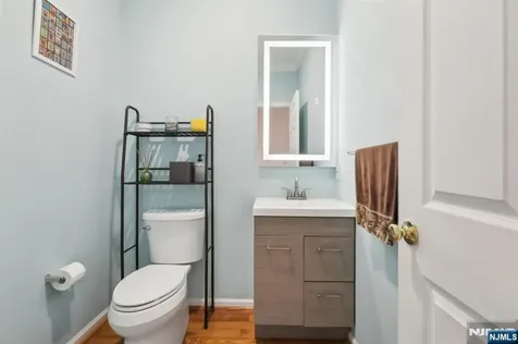 333 Oswego Court West New York NJ 07093