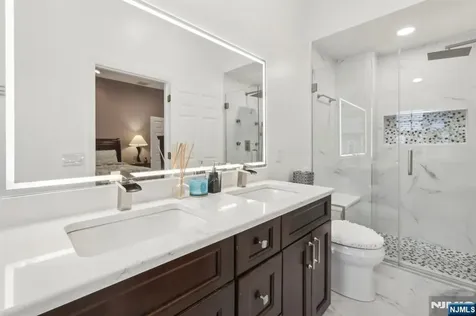 333 Oswego Court West New York NJ 07093