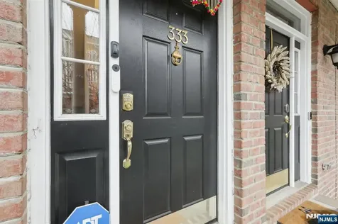 333 Oswego Court West New York NJ 07093