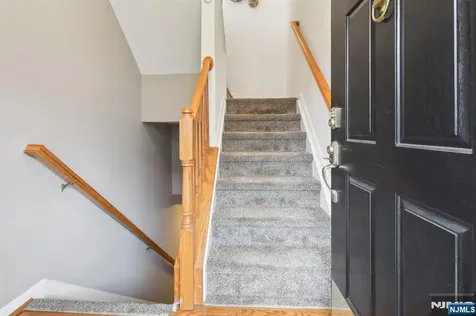 333 Oswego Court West New York NJ 07093