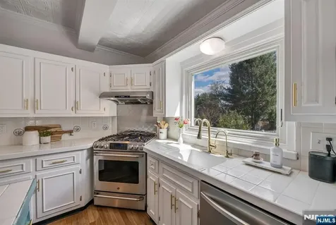317 S Maple Avenue Ridgewood NJ 07450