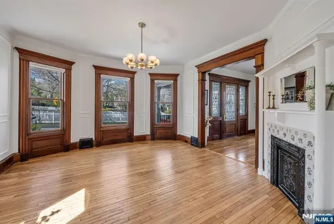 317 S Maple Avenue Ridgewood NJ 07450