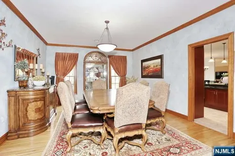 623 Echo Glen Avenue River Vale NJ 07675