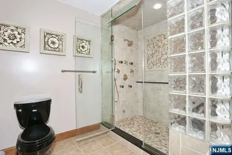 623 Echo Glen Avenue River Vale NJ 07675
