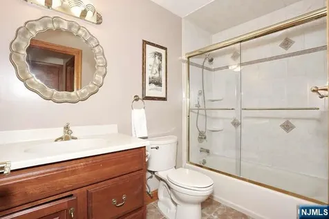 623 Echo Glen Avenue River Vale NJ 07675