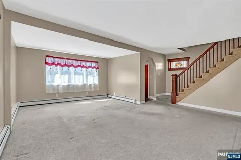 32 1st Street Dumont NJ 07628