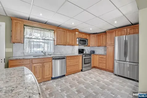 32 1st Street Dumont NJ 07628