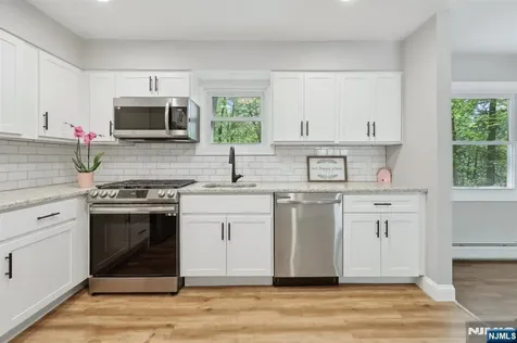 353 Conklintown Road Ringwood NJ 07456