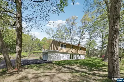 353 Conklintown Road Ringwood NJ 07456