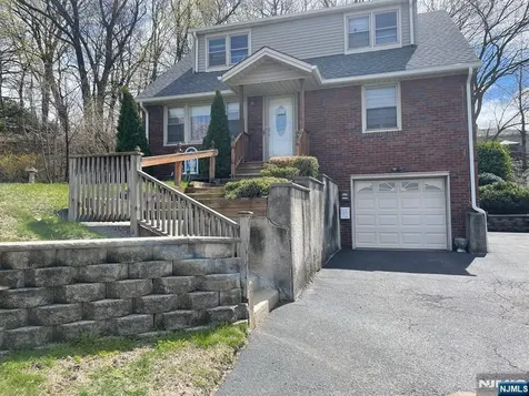 128 Joanne Terrace Garfield NJ 07026
